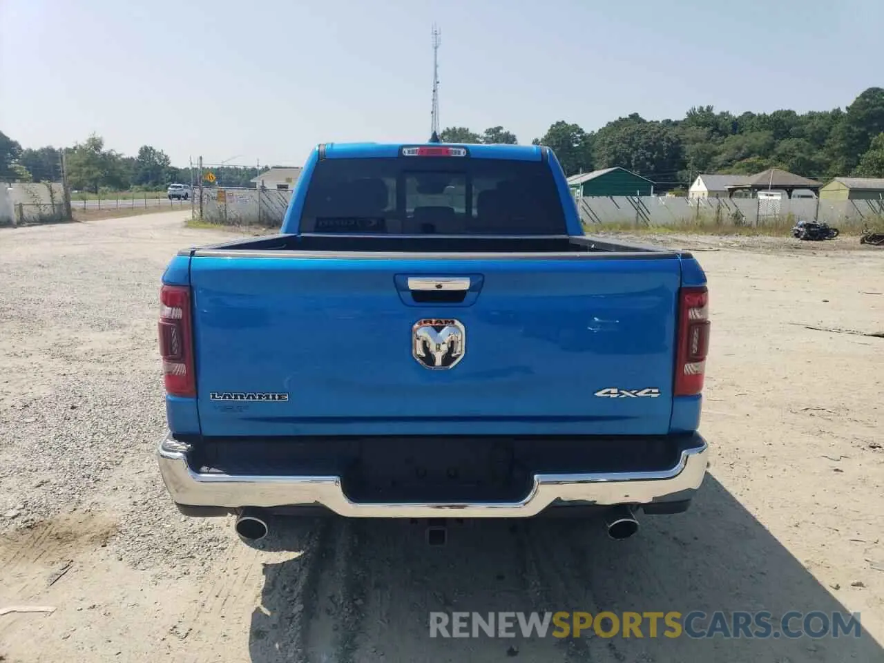 6 Photograph of a damaged car 1C6SRFJT1NN179158 RAM 1500 2022