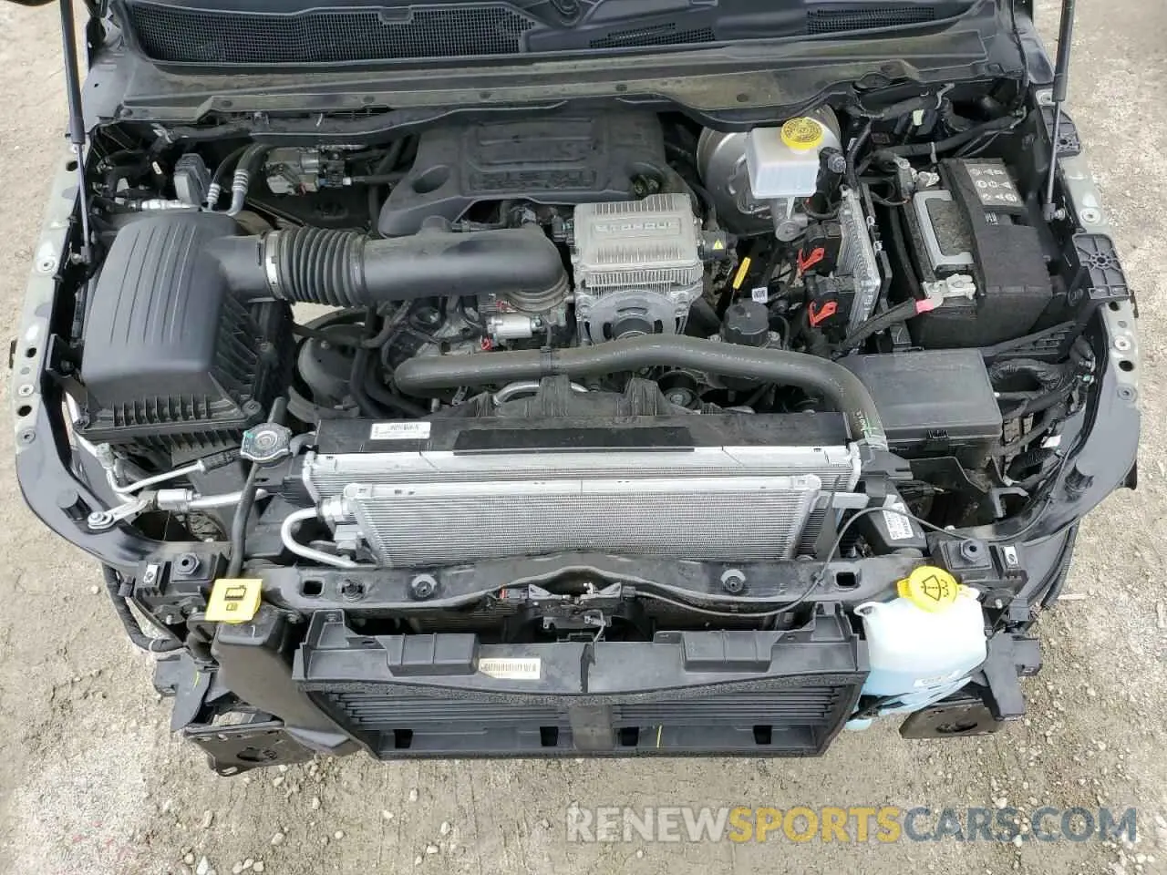 11 Photograph of a damaged car 1C6SRFJT4NN262275 RAM 1500 2022
