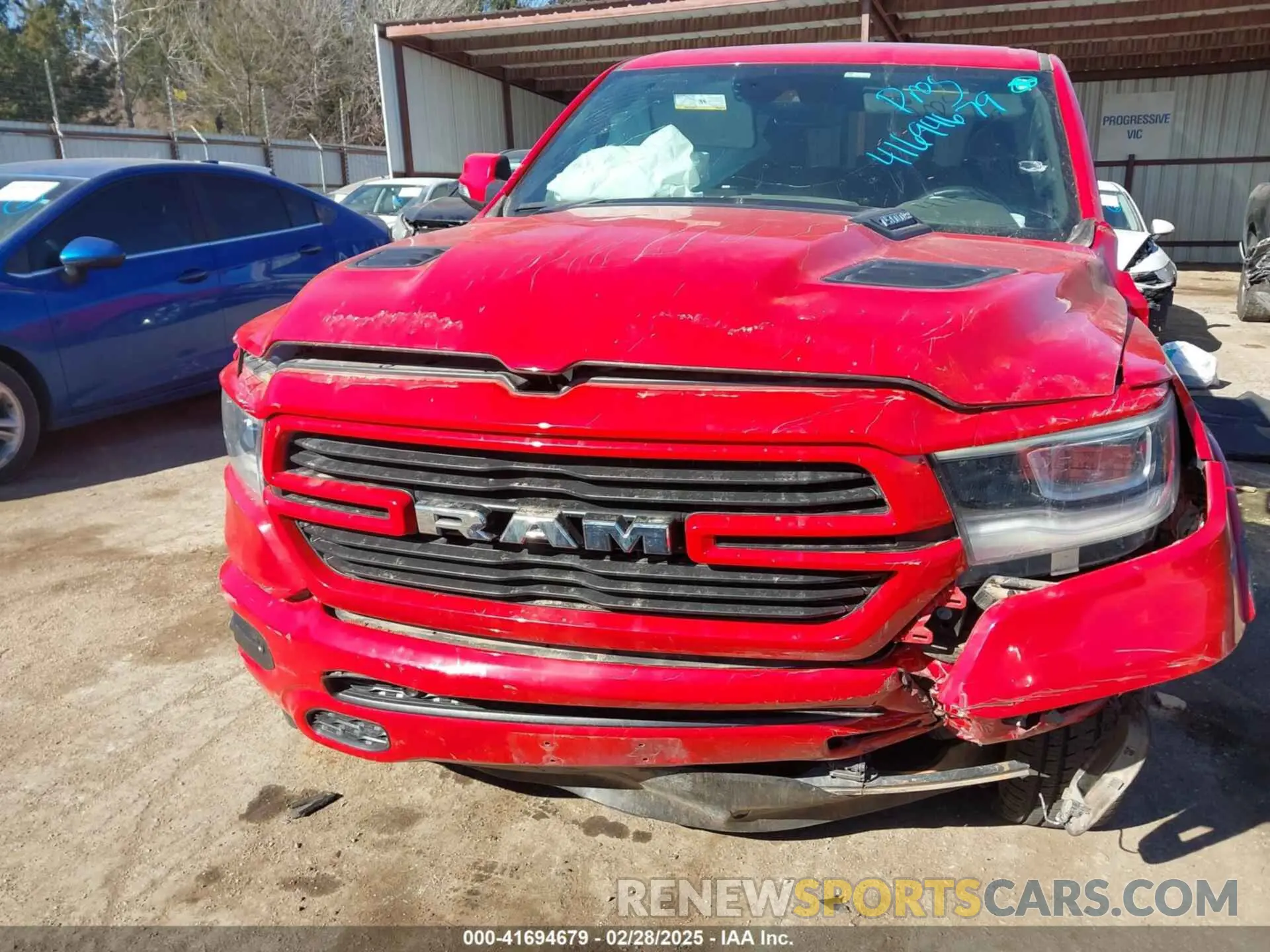 13 Photograph of a damaged car 1C6SRFJT4NN459902 RAM 1500 2022