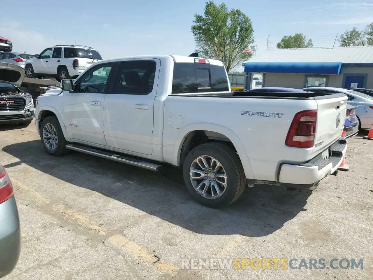 2 Photograph of a damaged car 1C6SRFJT4NN471161 RAM 1500 2022