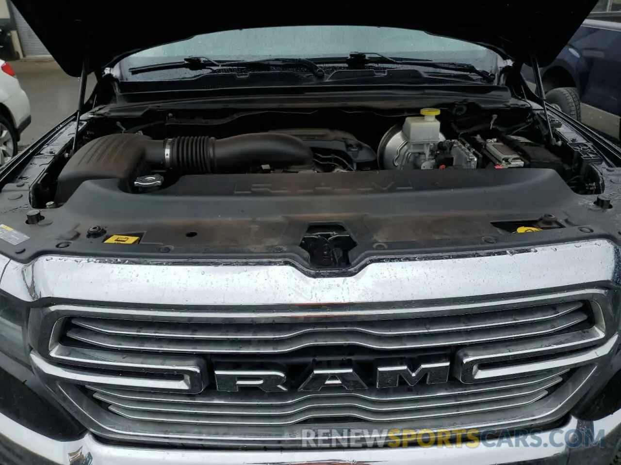 11 Photograph of a damaged car 1C6SRFJT7NN204631 RAM 1500 2022