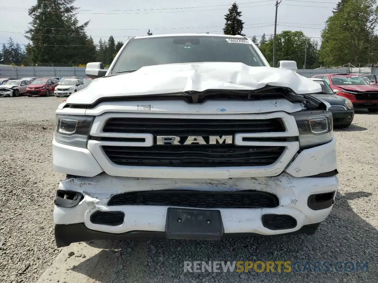 5 Photograph of a damaged car 1C6SRFJT7NN286490 RAM 1500 2022