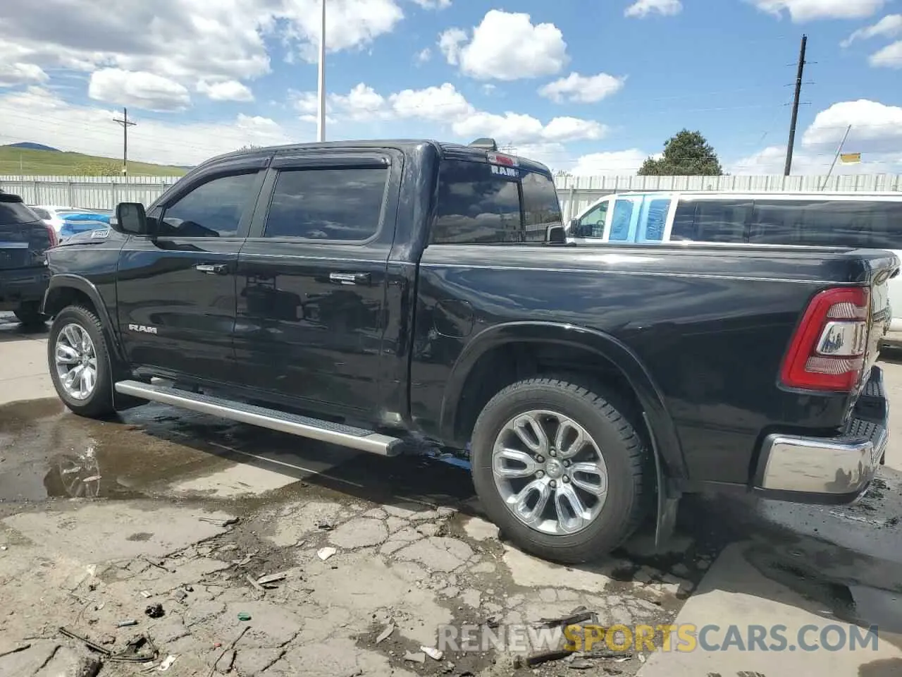 2 Photograph of a damaged car 1C6SRFJT8NN396741 RAM 1500 2022