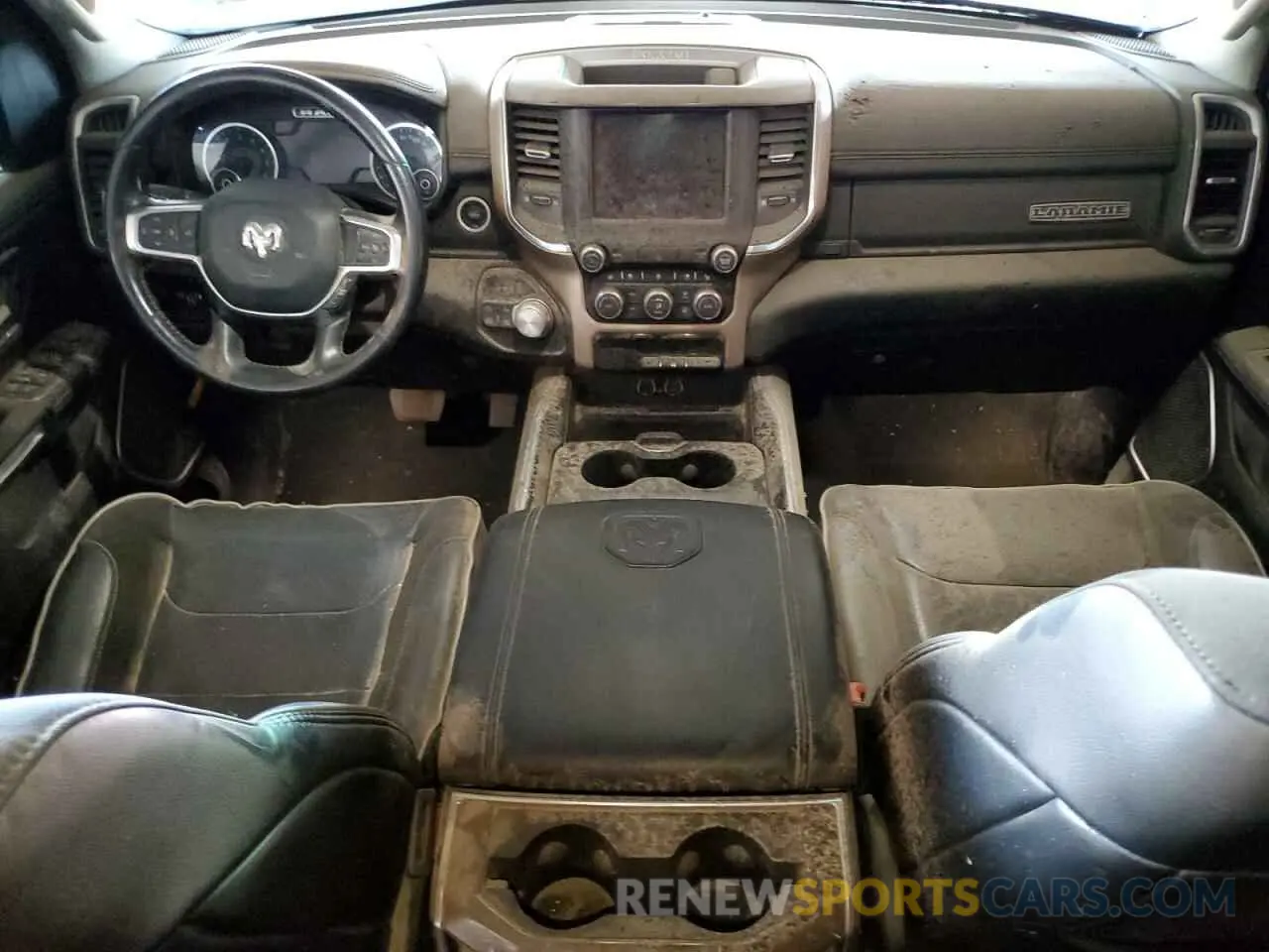 8 Photograph of a damaged car 1C6SRFJT9NN159000 RAM 1500 2022