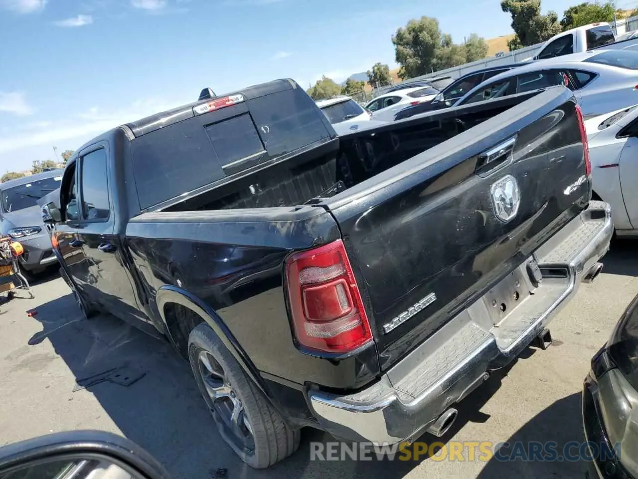 2 Photograph of a damaged car 1C6SRFJT9NN207532 RAM 1500 2022
