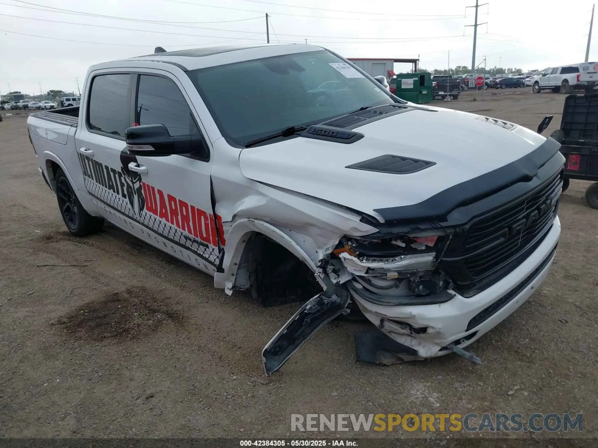 1 Photograph of a damaged car 1C6SRFJTXNN129844 RAM 1500 2022