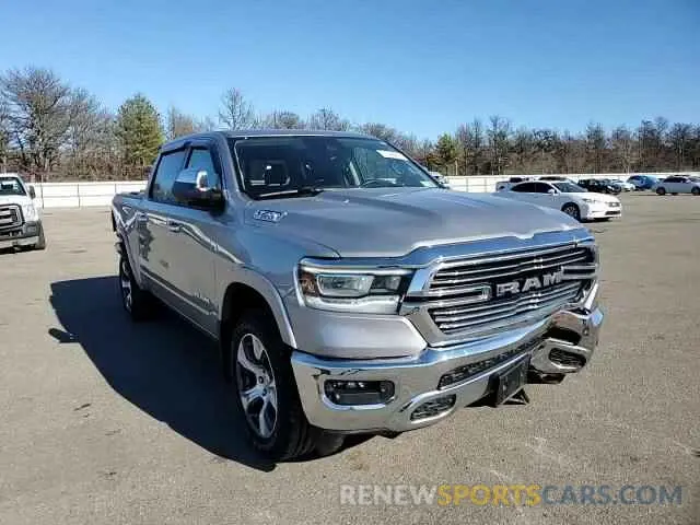 11 Photograph of a damaged car 1C6SRFJTXNN246260 RAM 1500 2022