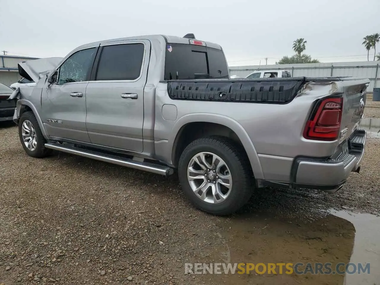 2 Photograph of a damaged car 1C6SRFKM7NN288246 RAM 1500 2022