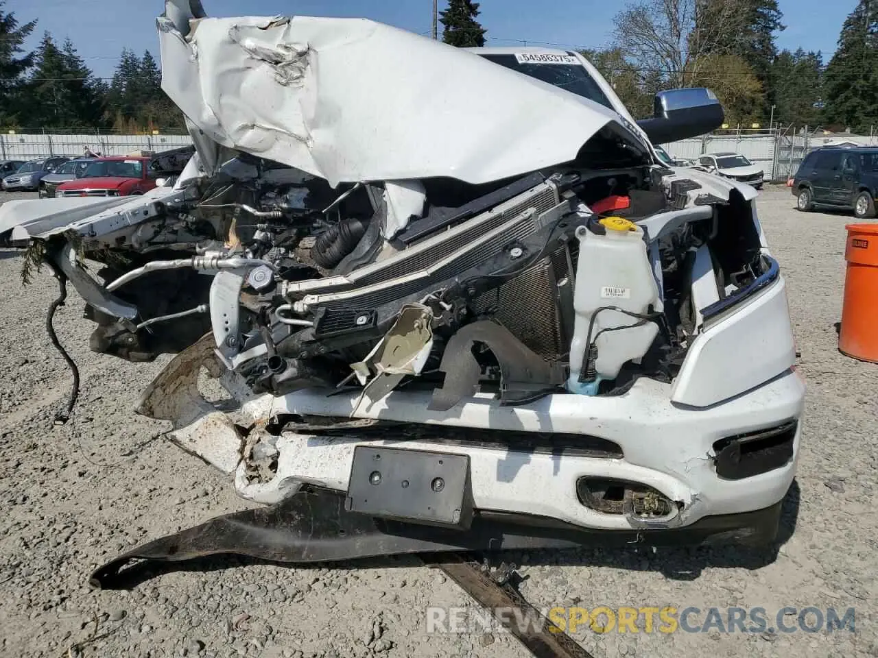 5 Photograph of a damaged car 1C6SRFKT6NN130150 RAM 1500 2022