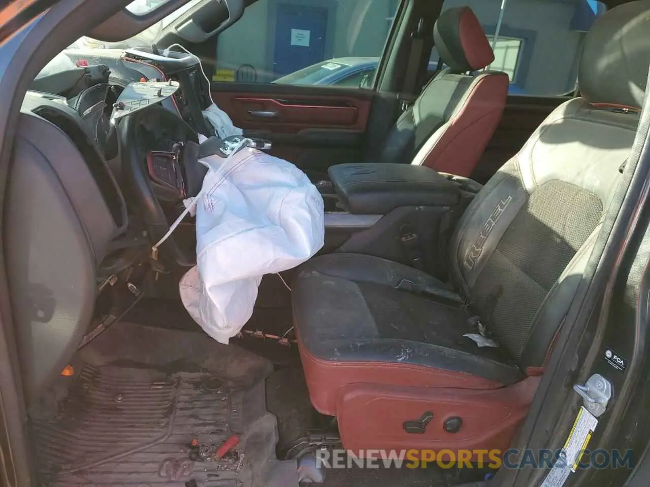 7 Photograph of a damaged car 1C6SRFLM3NN204700 RAM 1500 2022