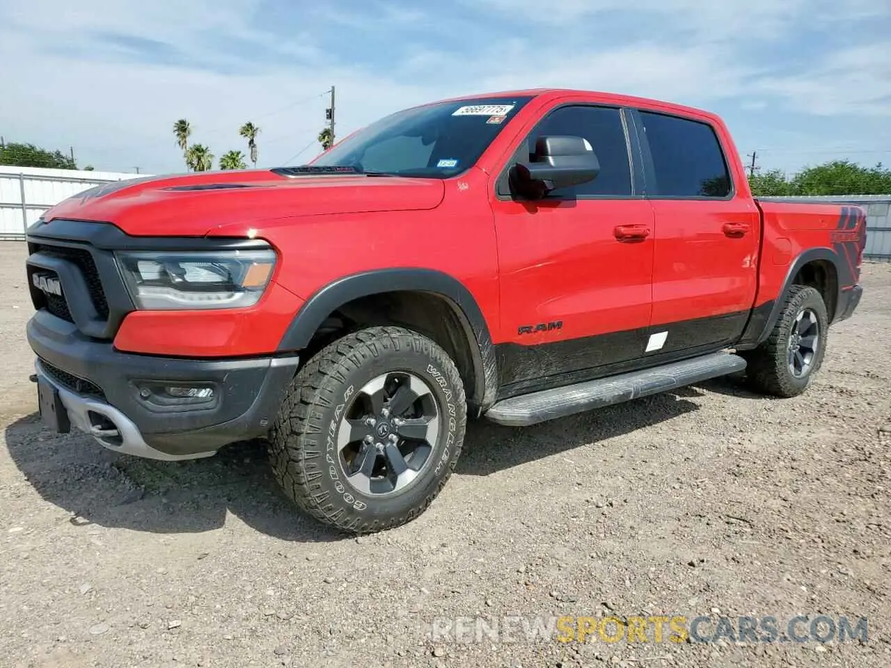 1 Photograph of a damaged car 1C6SRFLM7NN414619 RAM 1500 2022
