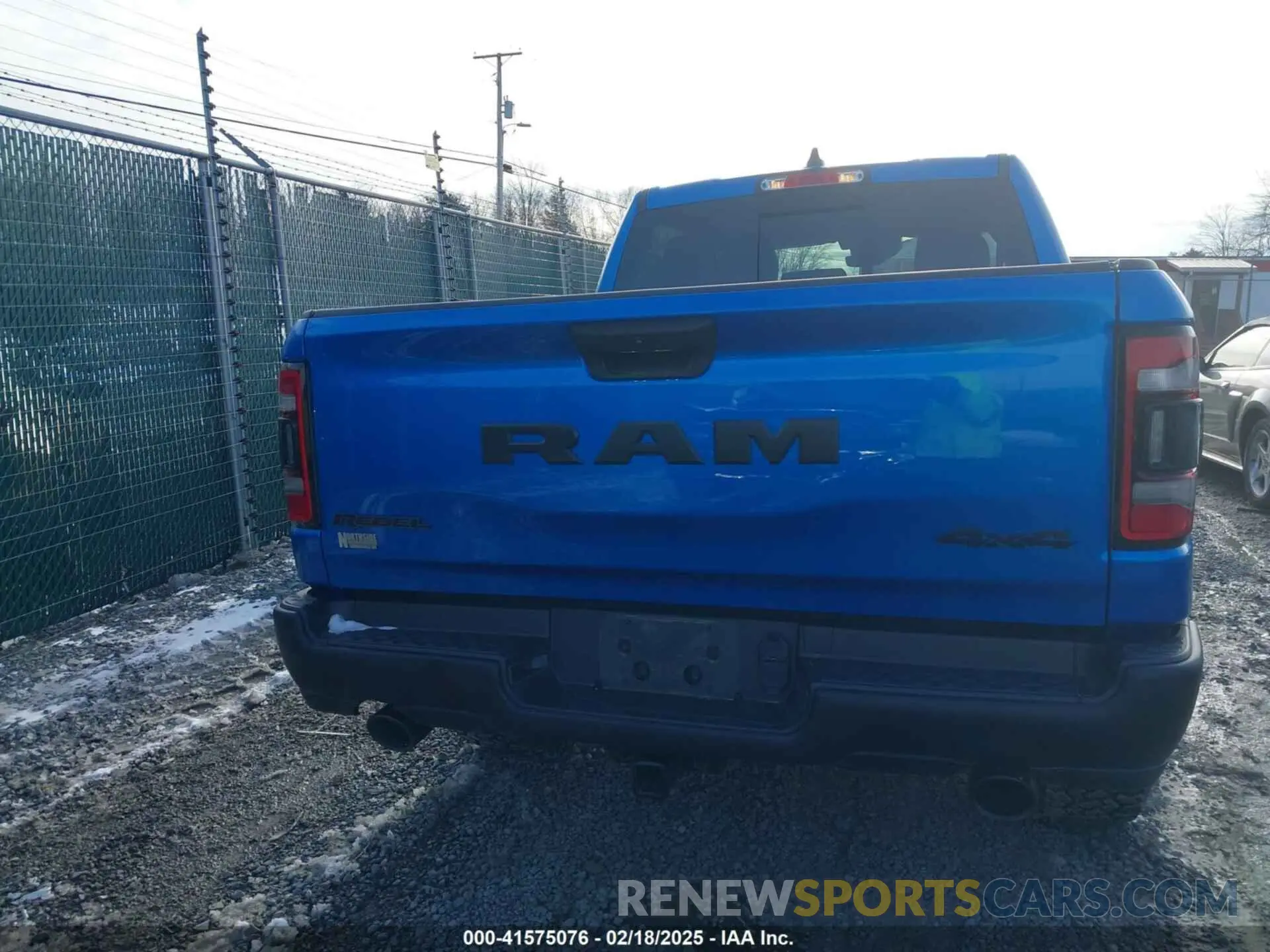 16 Photograph of a damaged car 1C6SRFLT0NN177124 RAM 1500 2022