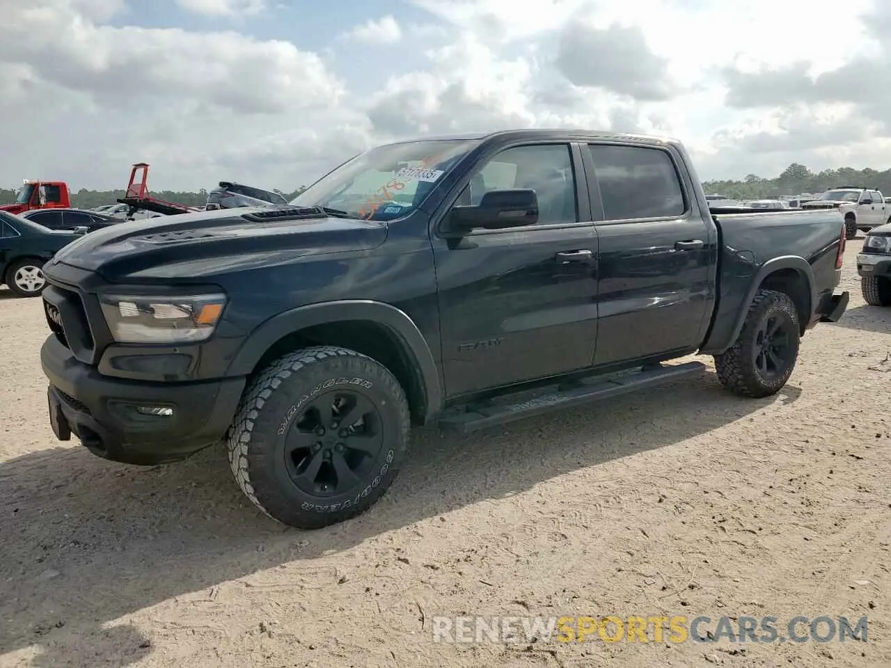 1 Photograph of a damaged car 1C6SRFLT4NN427464 RAM 1500 2022