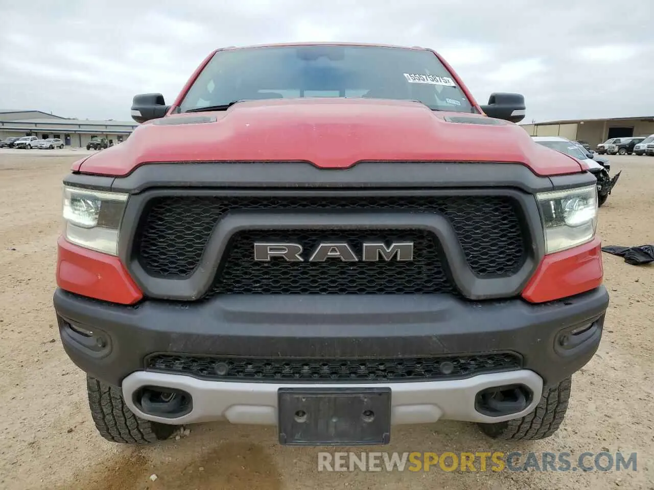 5 Photograph of a damaged car 1C6SRFLTXNN204328 RAM 1500 2022