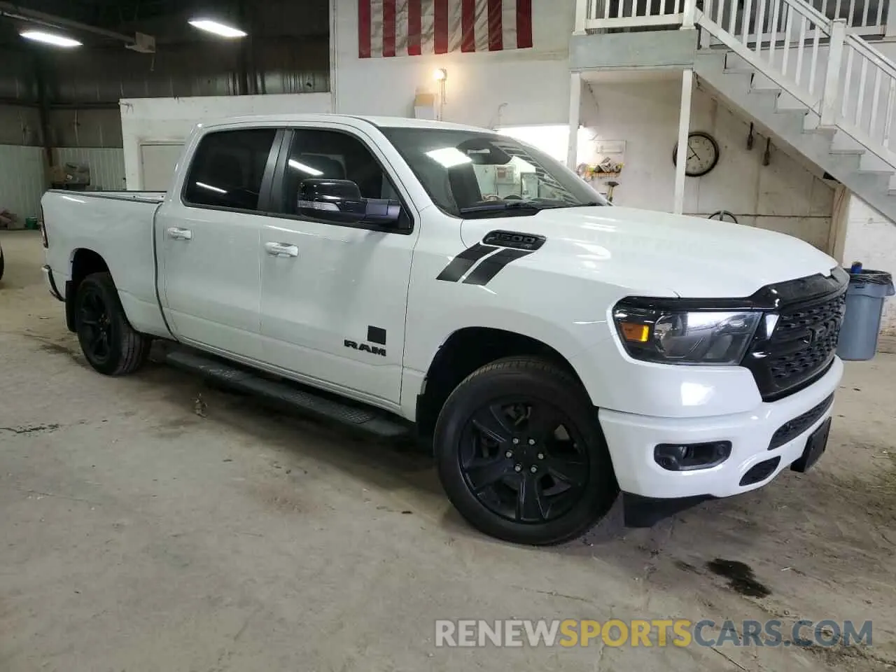 4 Photograph of a damaged car 1C6SRFMT3NN391071 RAM 1500 2022