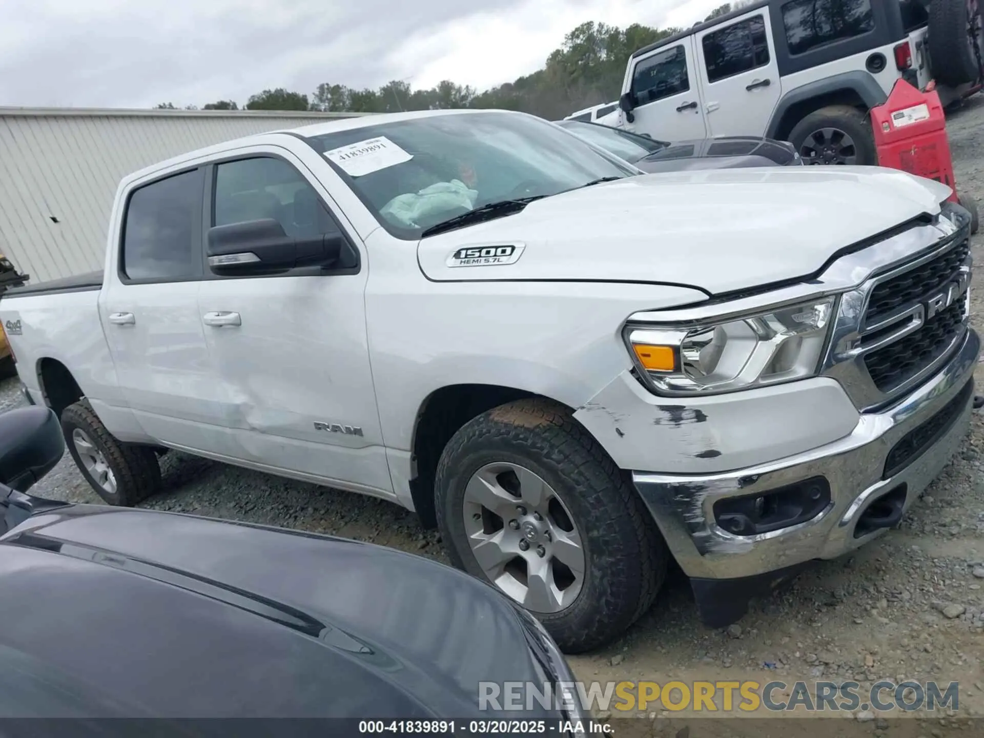 12 Photograph of a damaged car 1C6SRFMT3NN400075 RAM 1500 2022