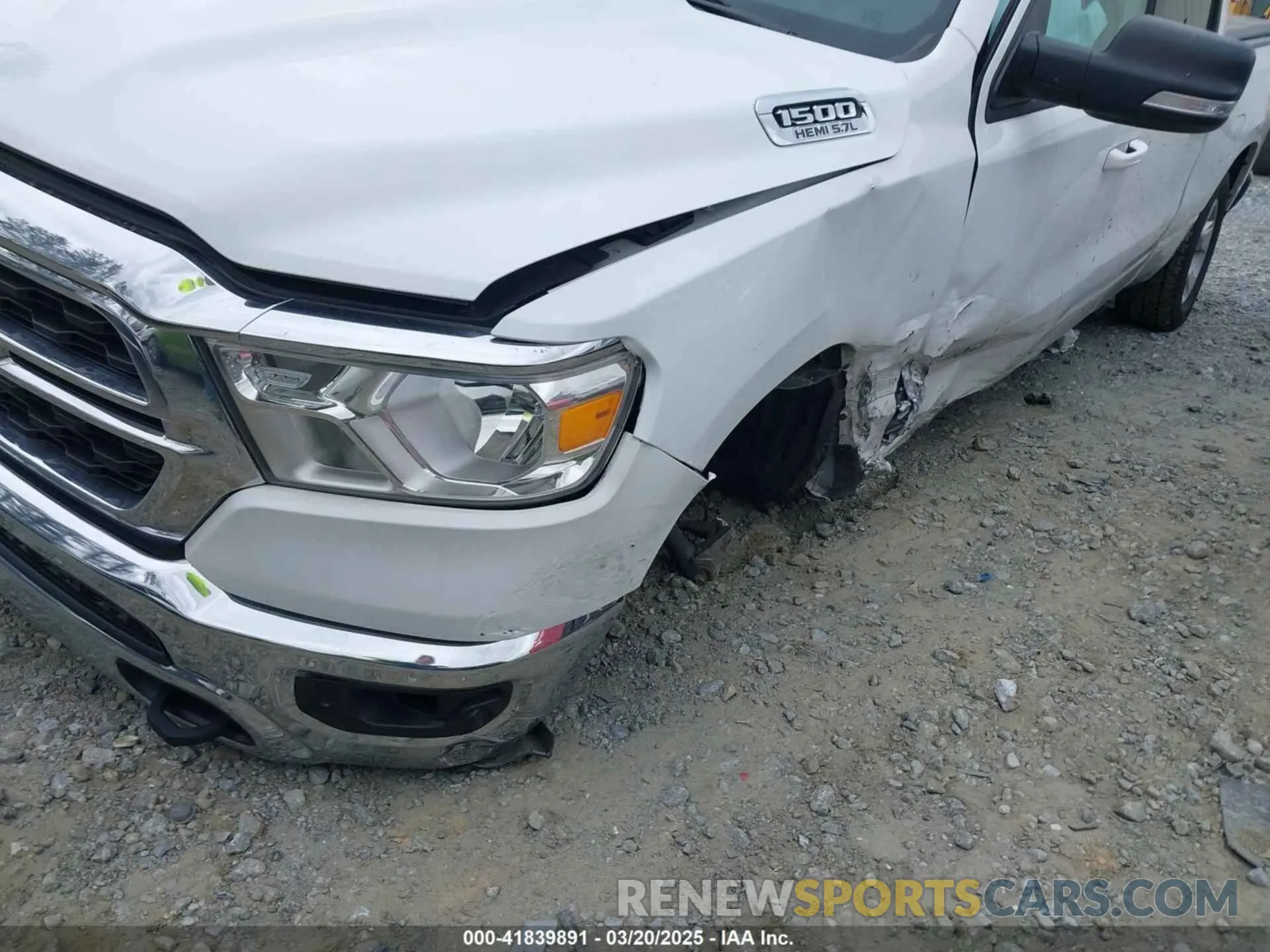 6 Photograph of a damaged car 1C6SRFMT3NN400075 RAM 1500 2022