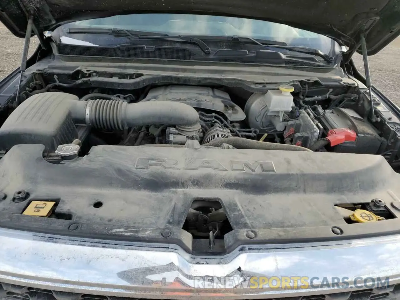11 Photograph of a damaged car 1C6SRFMT6NN127505 RAM 1500 2022
