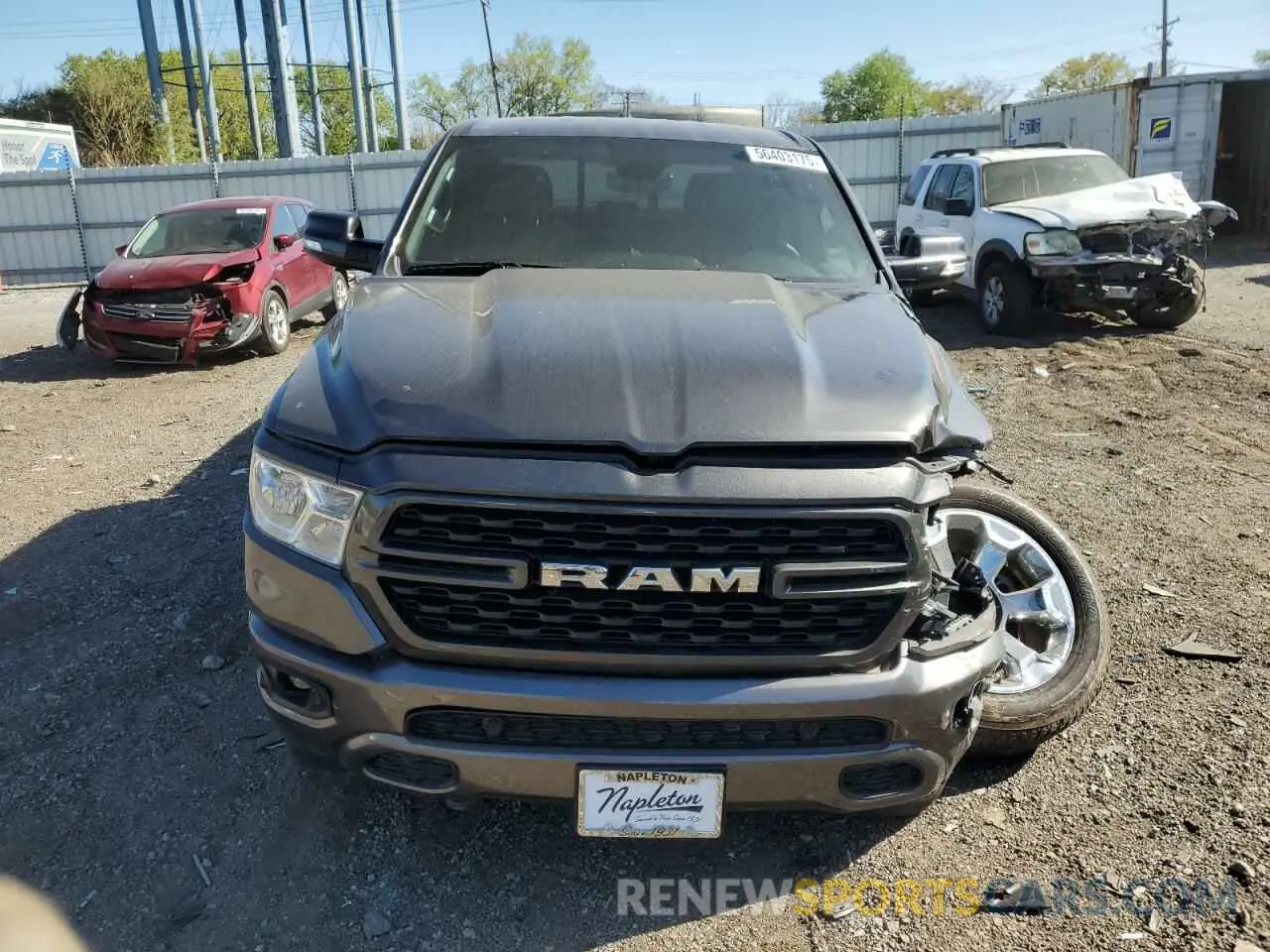 5 Photograph of a damaged car 1C6SRFMT6NN256750 RAM 1500 2022