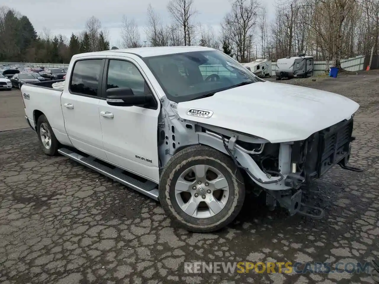 4 Photograph of a damaged car 1C6SRFMTXNN433025 RAM 1500 2022