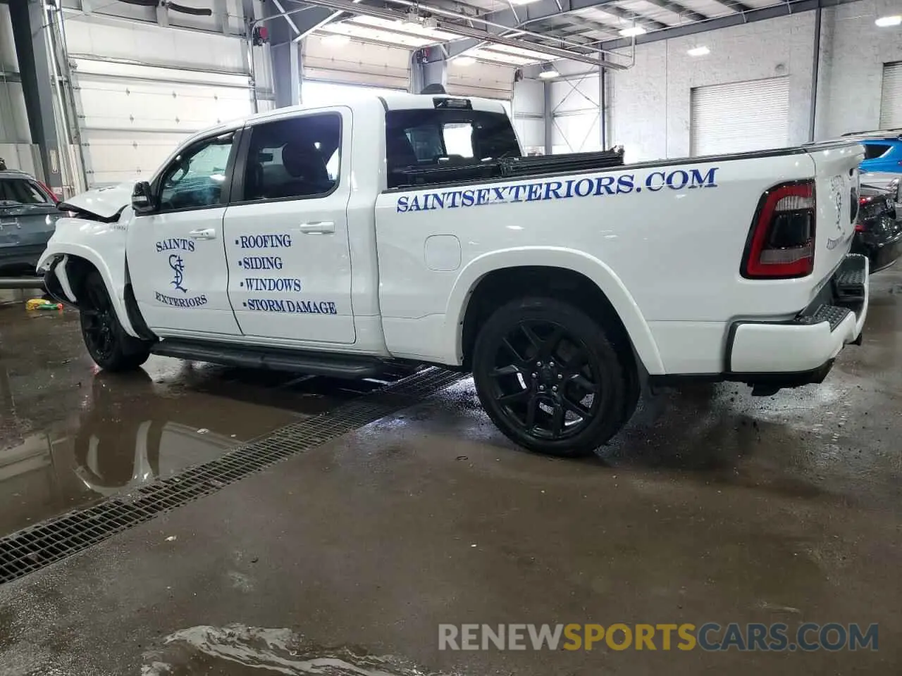 2 Photograph of a damaged car 1C6SRFRT9NN387423 RAM 1500 2022