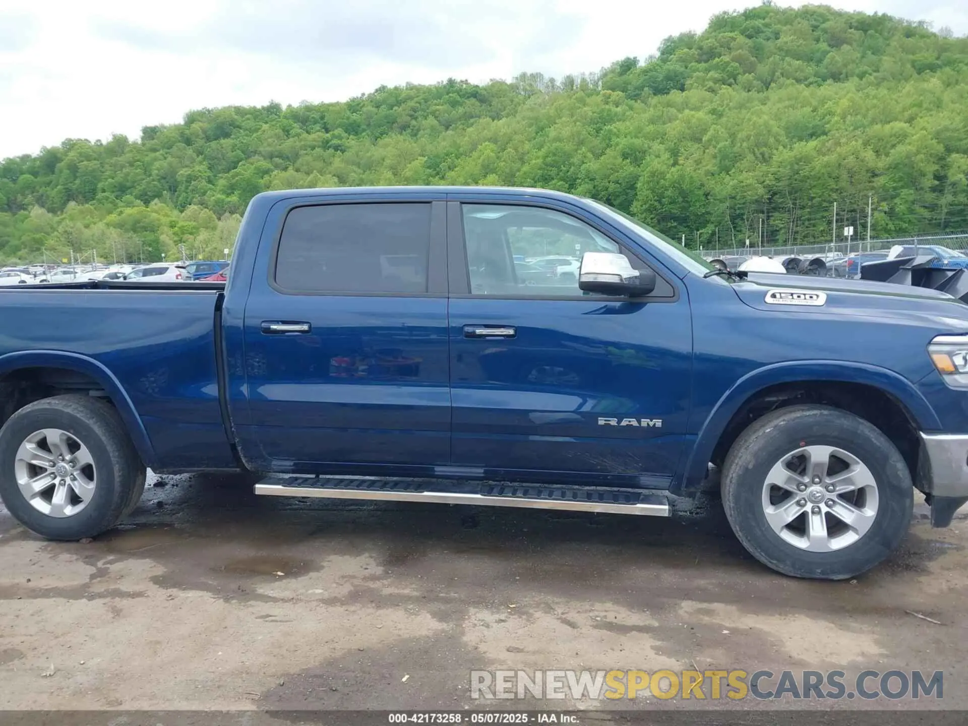 14 Photograph of a damaged car 1C6SRFRTXNN223050 RAM 1500 2022