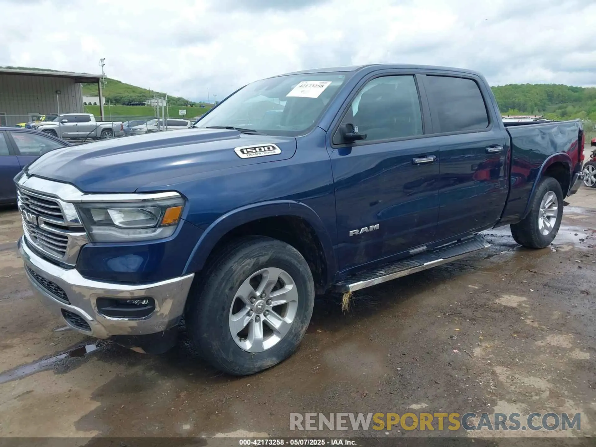 2 Photograph of a damaged car 1C6SRFRTXNN223050 RAM 1500 2022