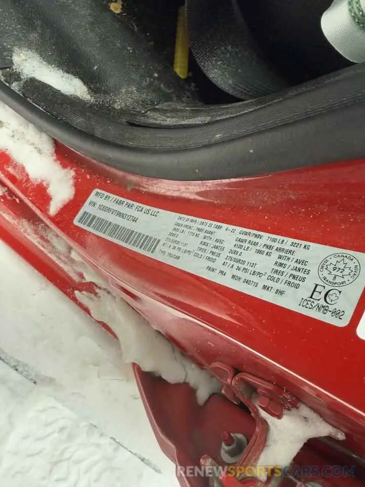 12 Photograph of a damaged car 1C6SRFVT9NN312744 RAM 1500 2022