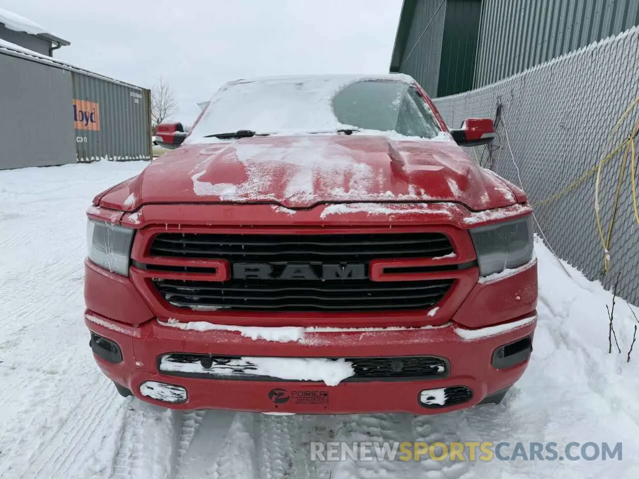 5 Photograph of a damaged car 1C6SRFVT9NN312744 RAM 1500 2022