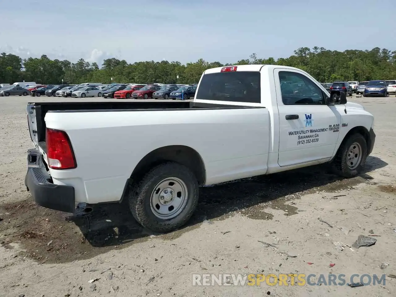 3 Photograph of a damaged car 3C6JR6DT4NG172298 RAM 1500 2022