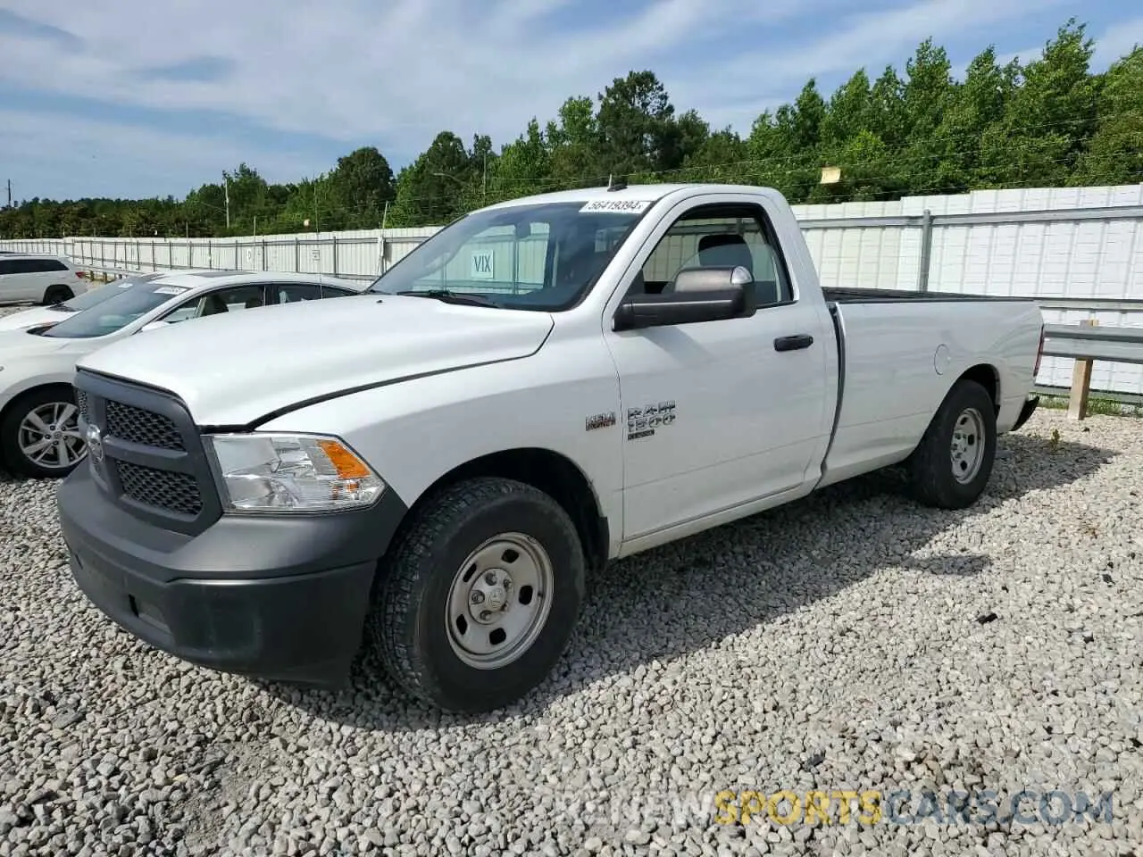 1 Photograph of a damaged car 3C6JR6DT9NG198962 RAM 1500 2022