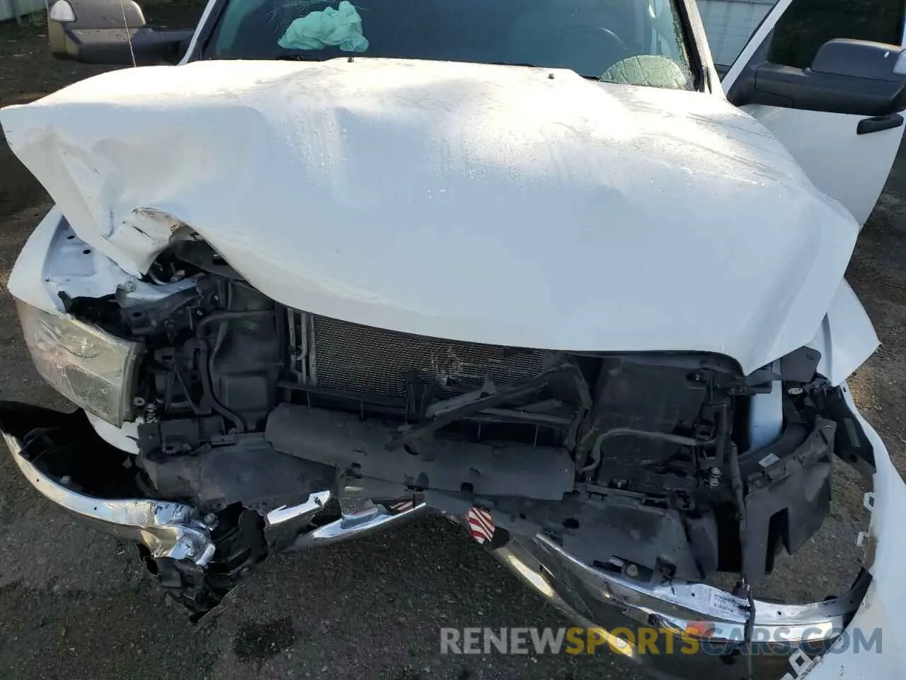 11 Photograph of a damaged car 3C6RR6KT8NG187621 RAM 1500 2022