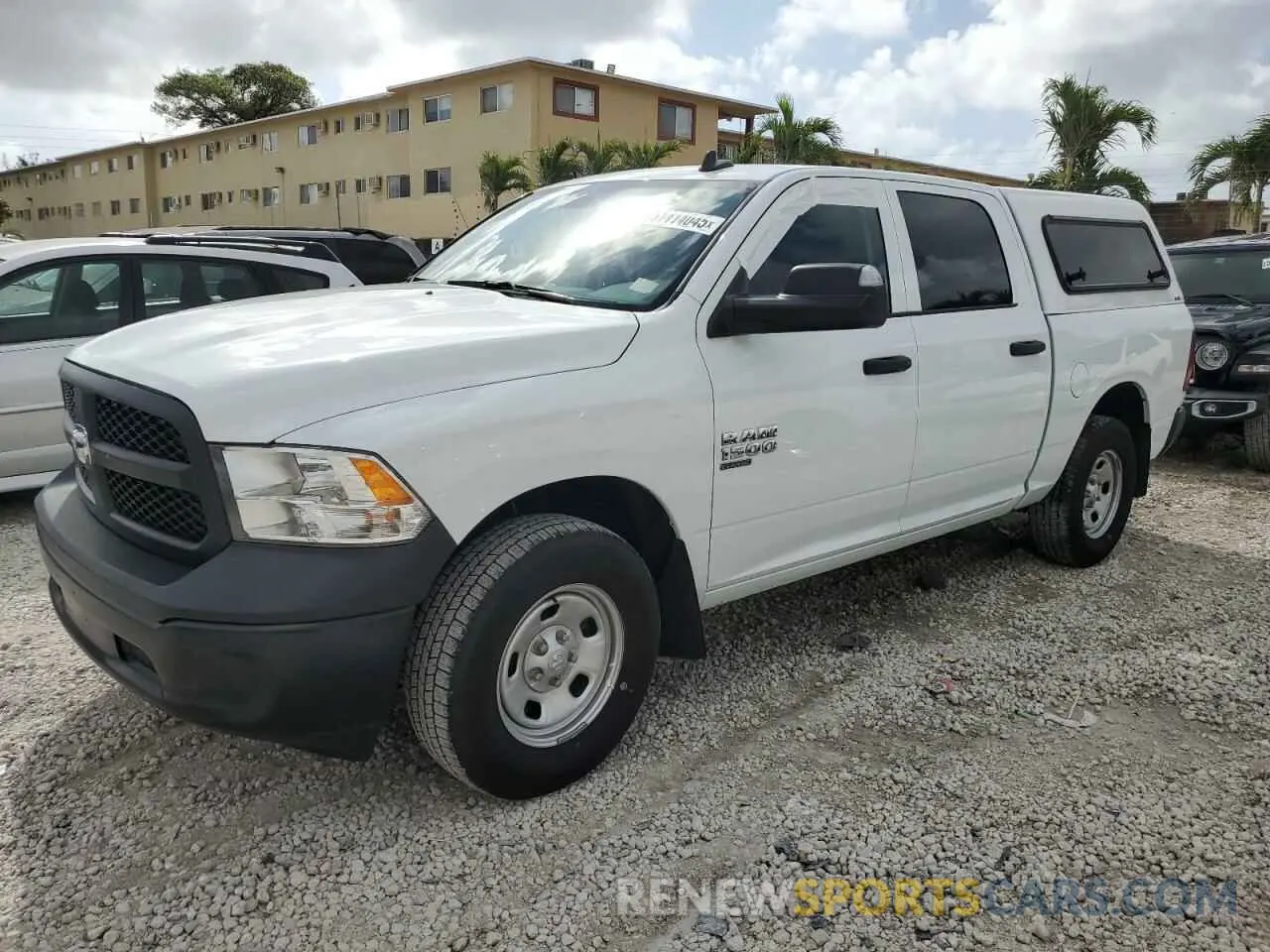 1 Photograph of a damaged car 3C6RR7KG7NG427279 RAM 1500 2022