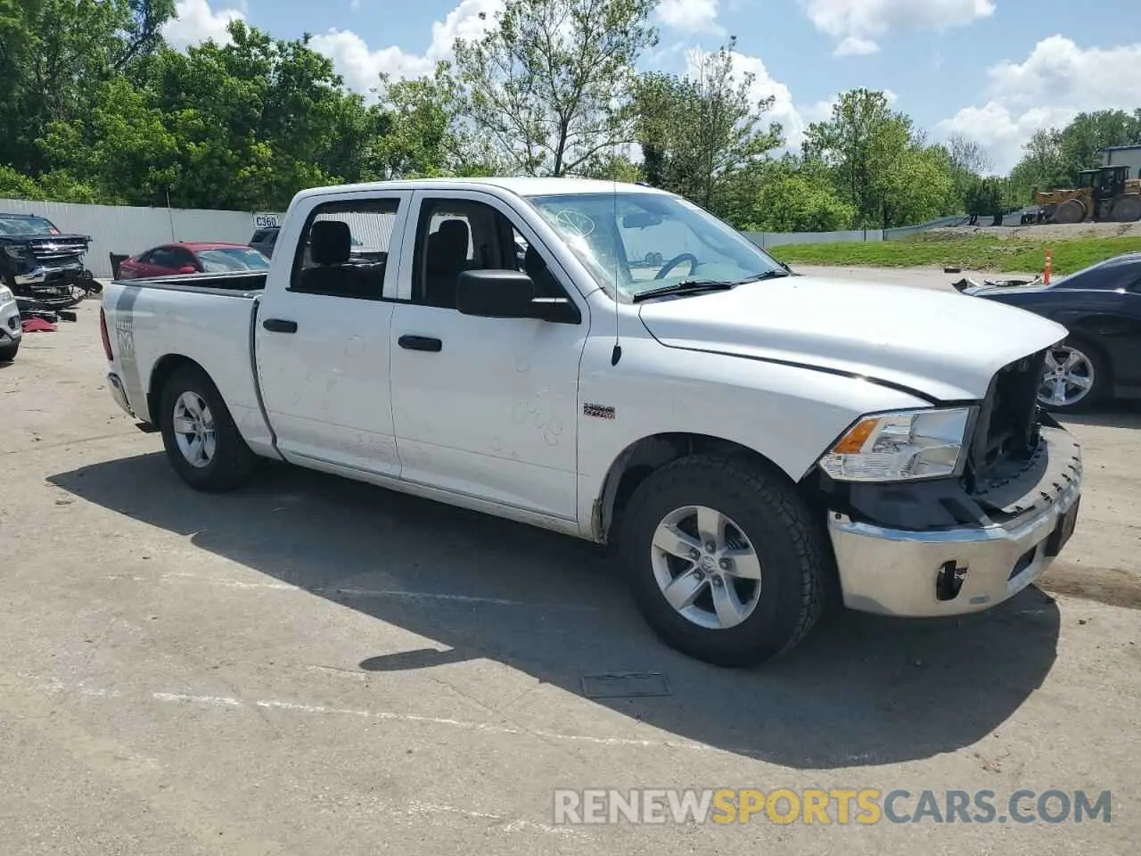 4 Photograph of a damaged car 3C6RR7KT0GG383139 RAM 1500 2022