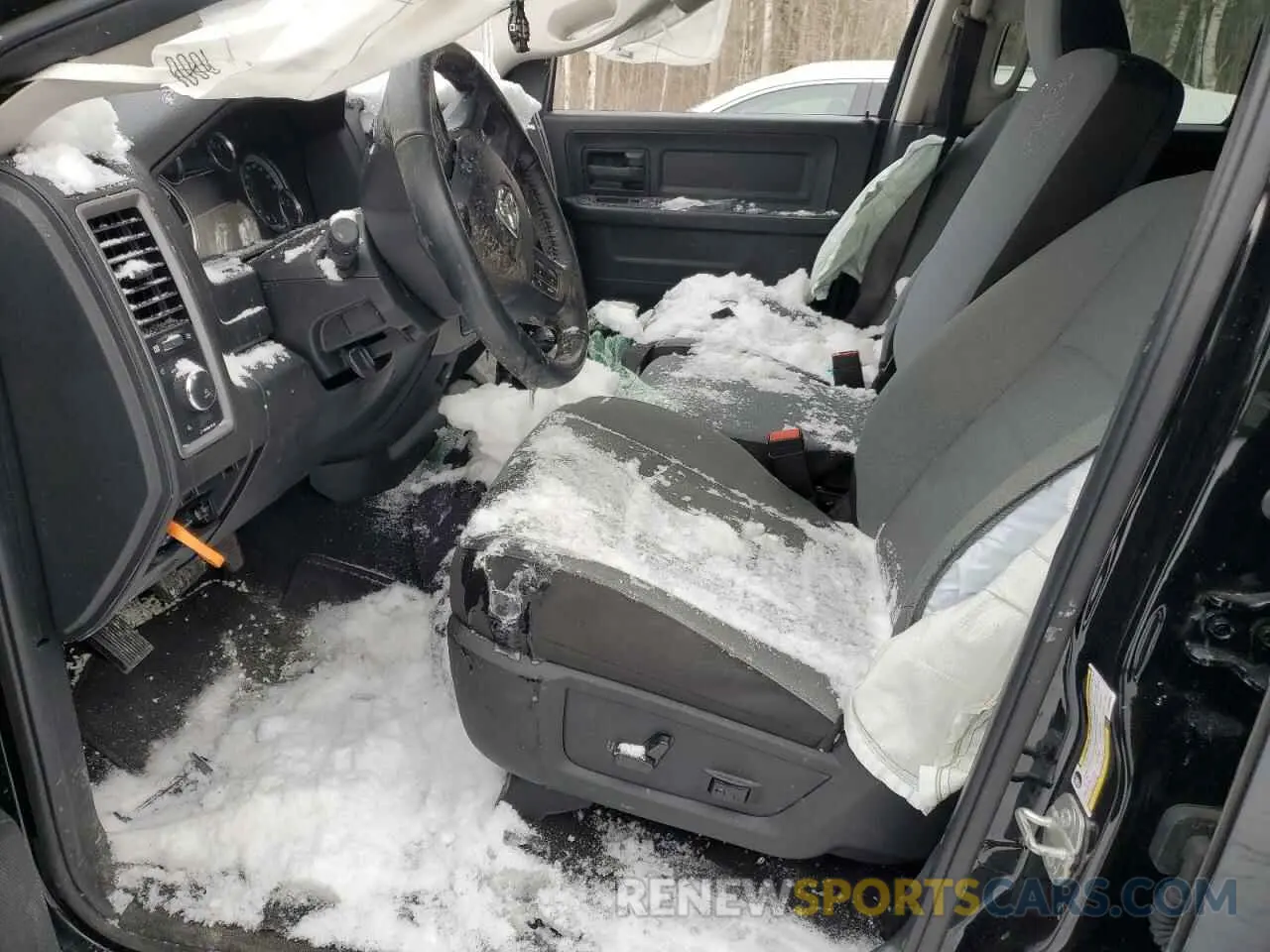 7 Photograph of a damaged car 1C6RR7FG7PS589662 RAM 1500 2023