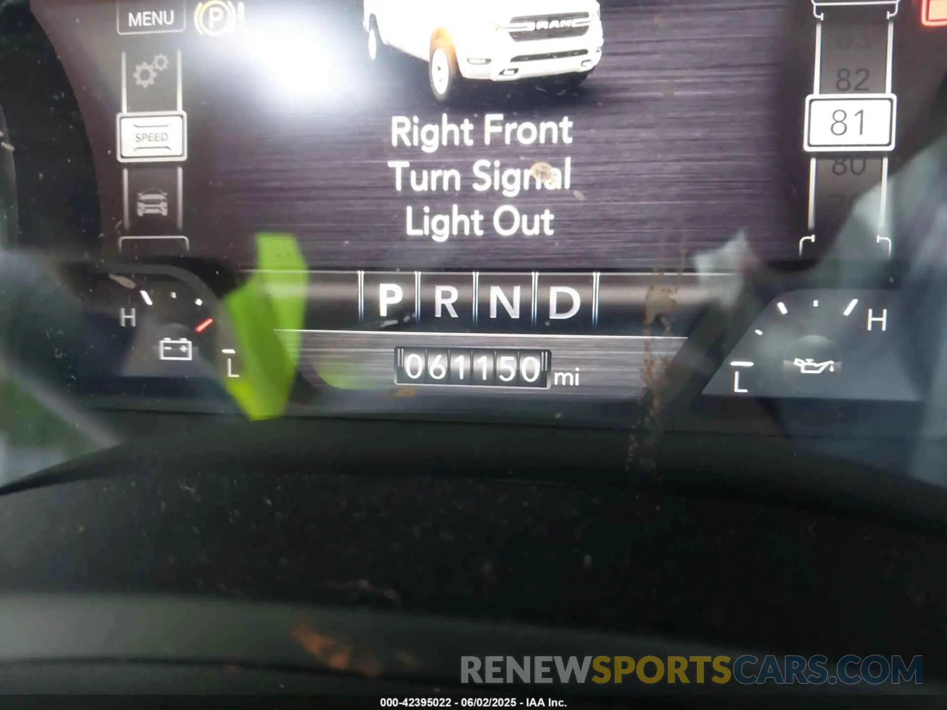 15 Photograph of a damaged car 1C6RREBG8PN604579 RAM 1500 2023