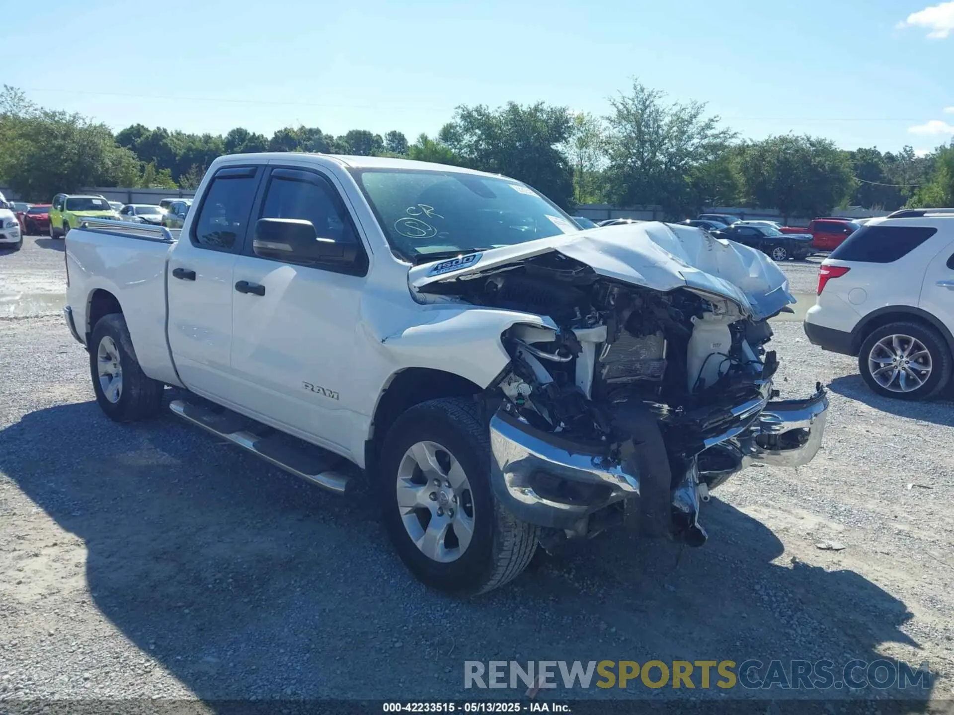 1 Photograph of a damaged car 1C6RREBG9PN511828 RAM 1500 2023