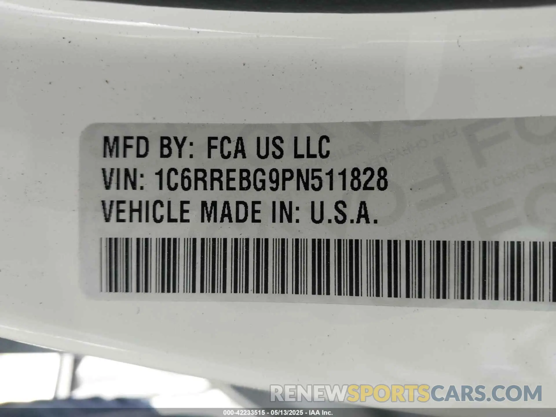 9 Photograph of a damaged car 1C6RREBG9PN511828 RAM 1500 2023