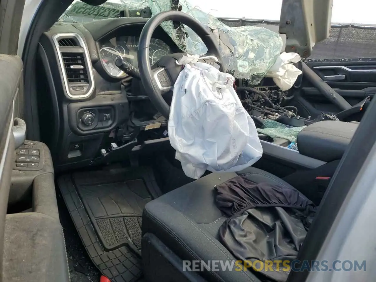 8 Photograph of a damaged car 1C6RREBT9PN608539 RAM 1500 2023