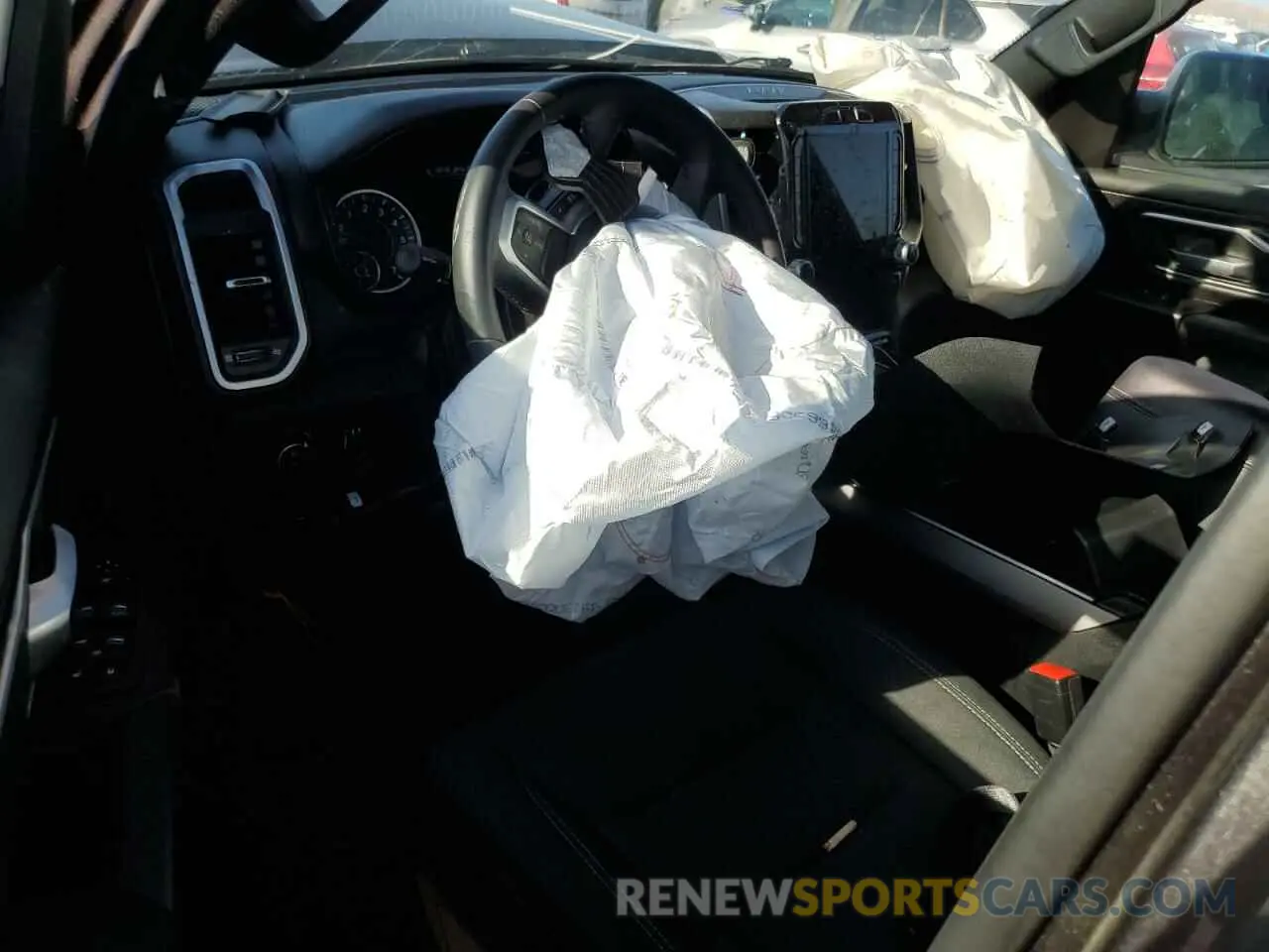 8 Photograph of a damaged car 1C6RREFT0PN686928 RAM 1500 2023