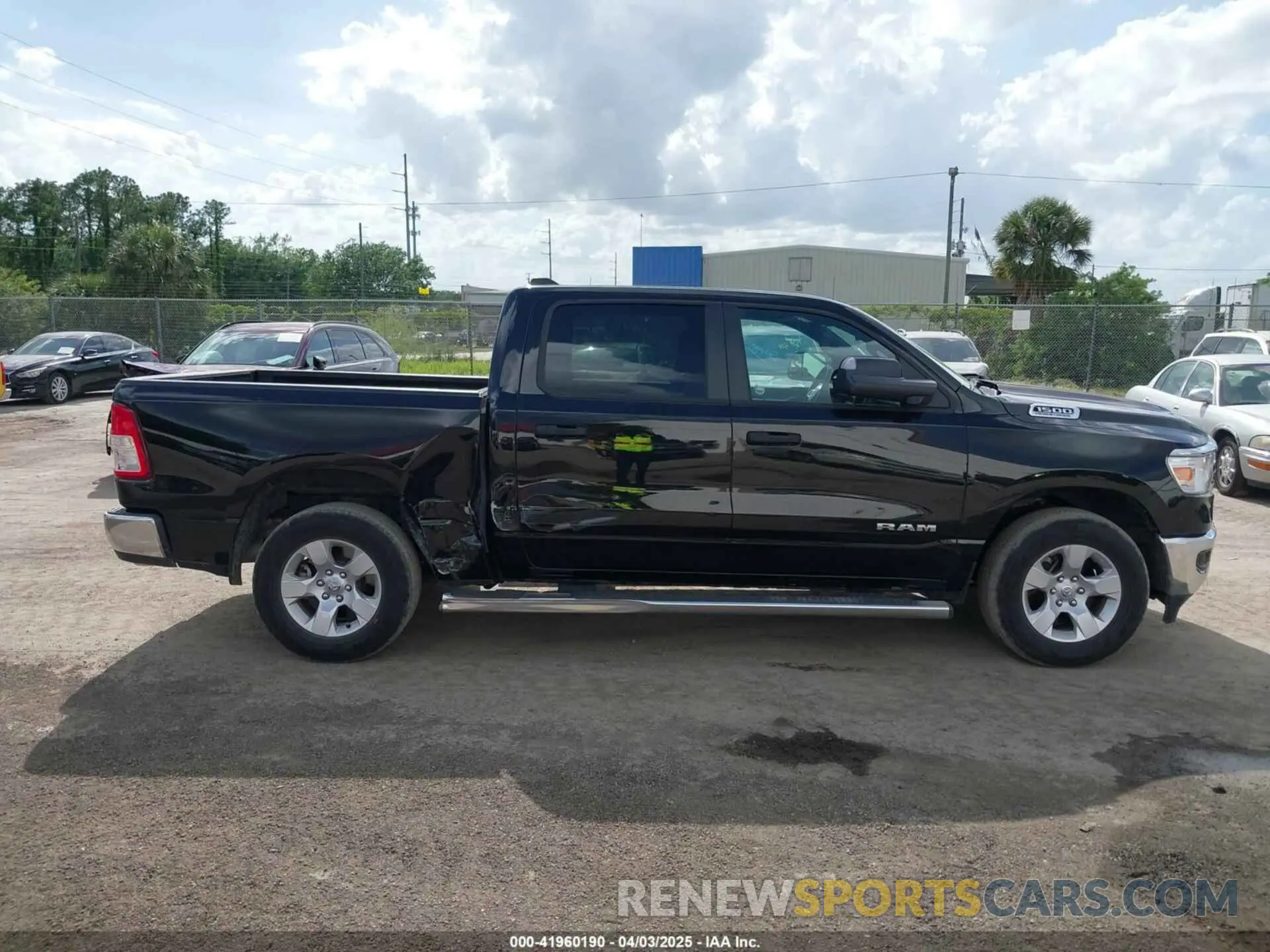 13 Photograph of a damaged car 1C6RREFT3PN619627 RAM 1500 2023