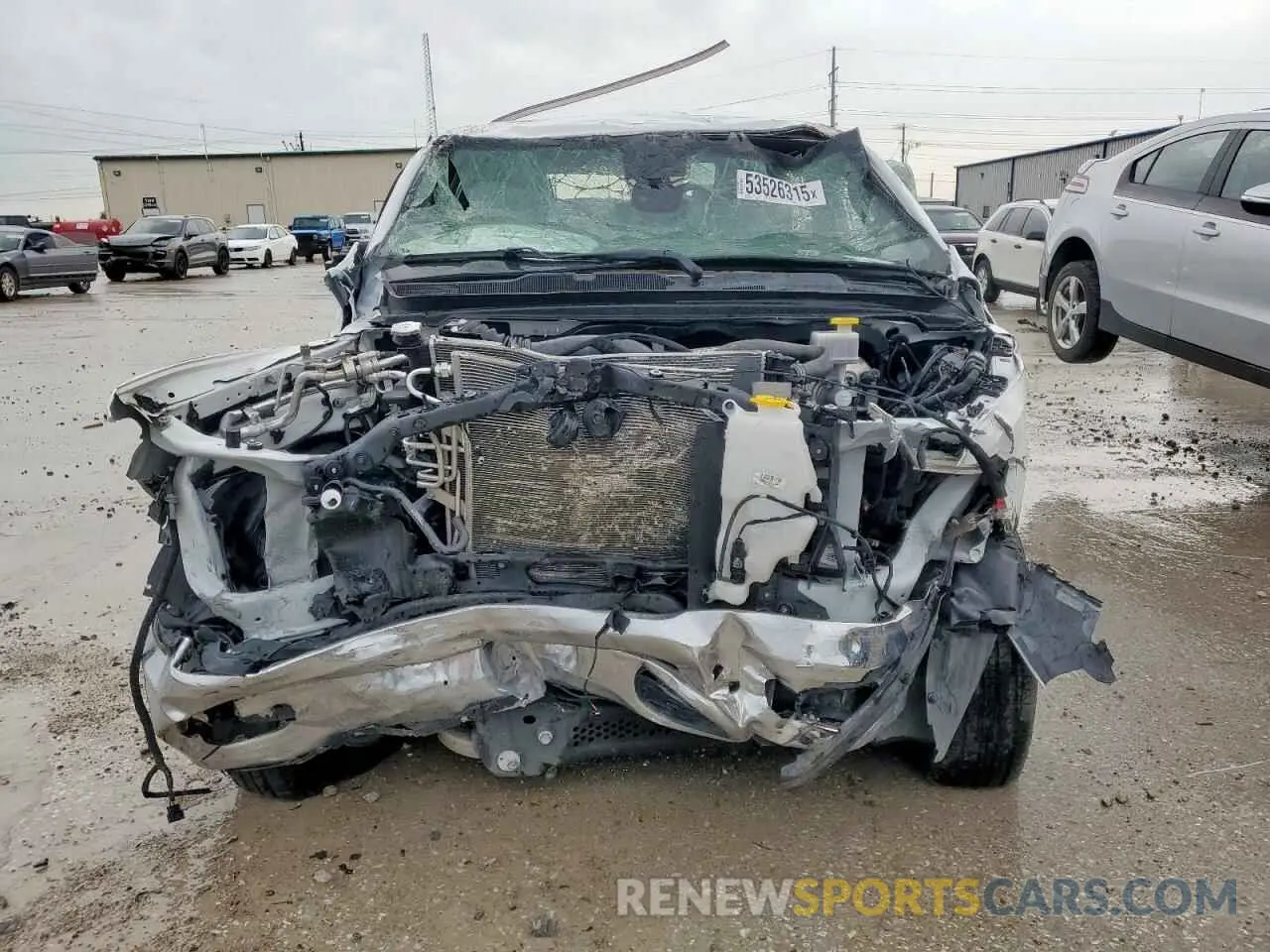 5 Photograph of a damaged car 1C6RREFT5PN600450 RAM 1500 2023