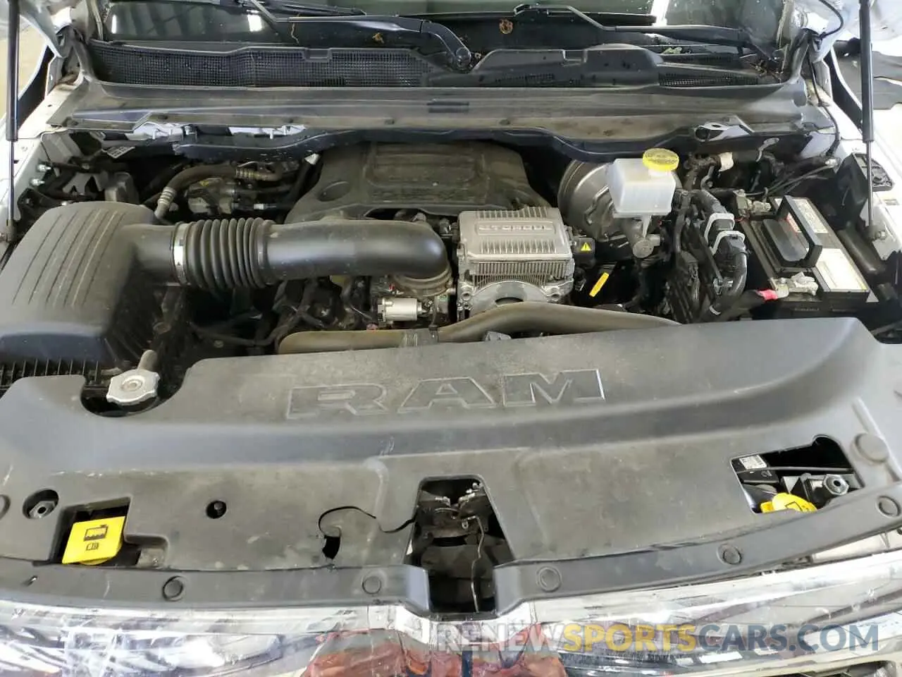 11 Photograph of a damaged car 1C6RREFT7PN614348 RAM 1500 2023