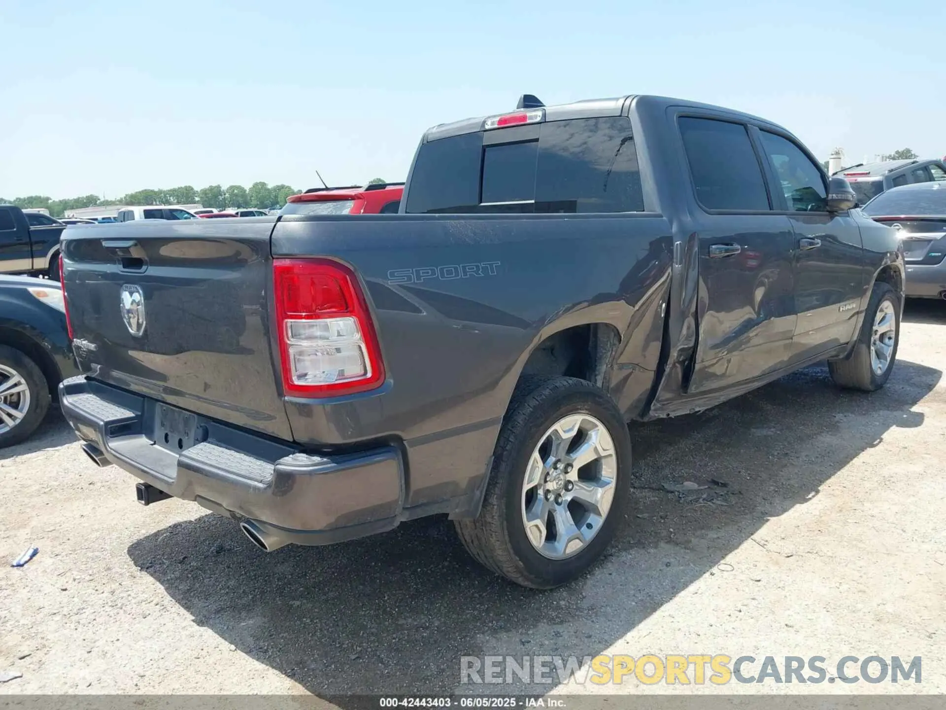 4 Photograph of a damaged car 1C6RREFT7PN640643 RAM 1500 2023