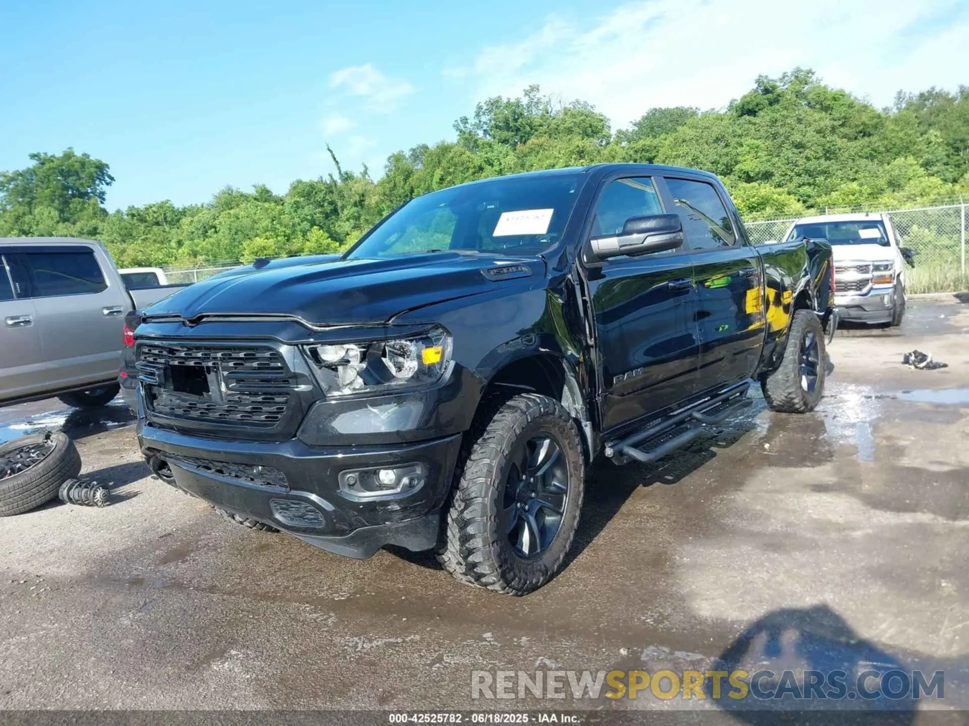 2 Photograph of a damaged car 1C6RREMT2PN664903 RAM 1500 2023