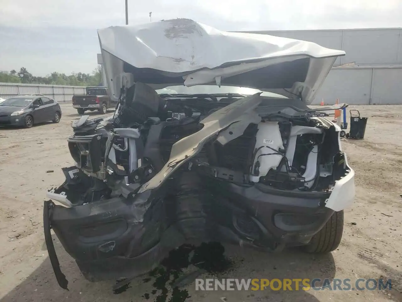 5 Photograph of a damaged car 1C6RRENT5PN607402 RAM 1500 2023