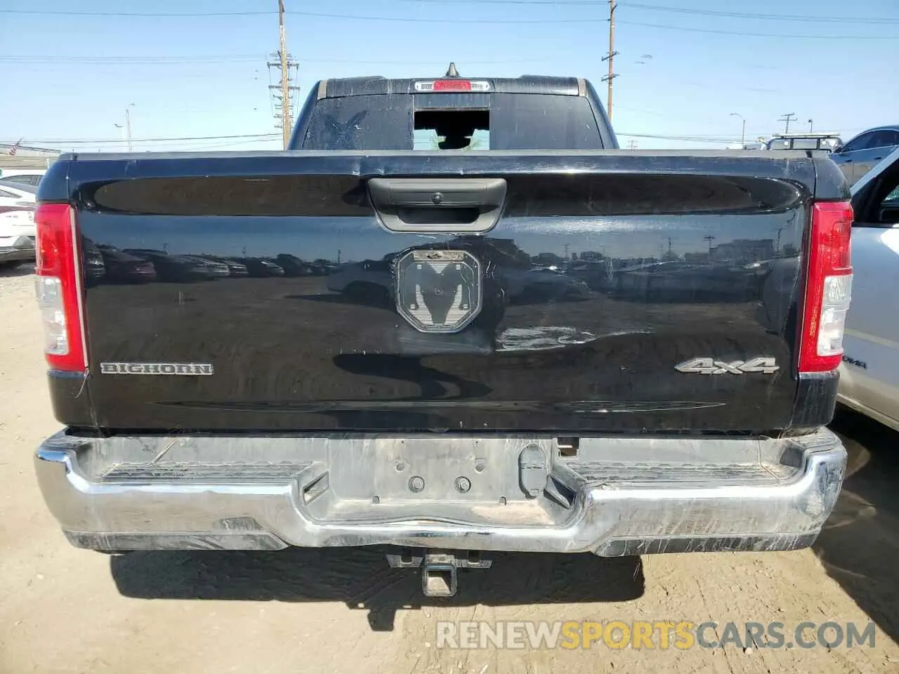 6 Photograph of a damaged car 1C6RRFBG0PN535599 RAM 1500 2023