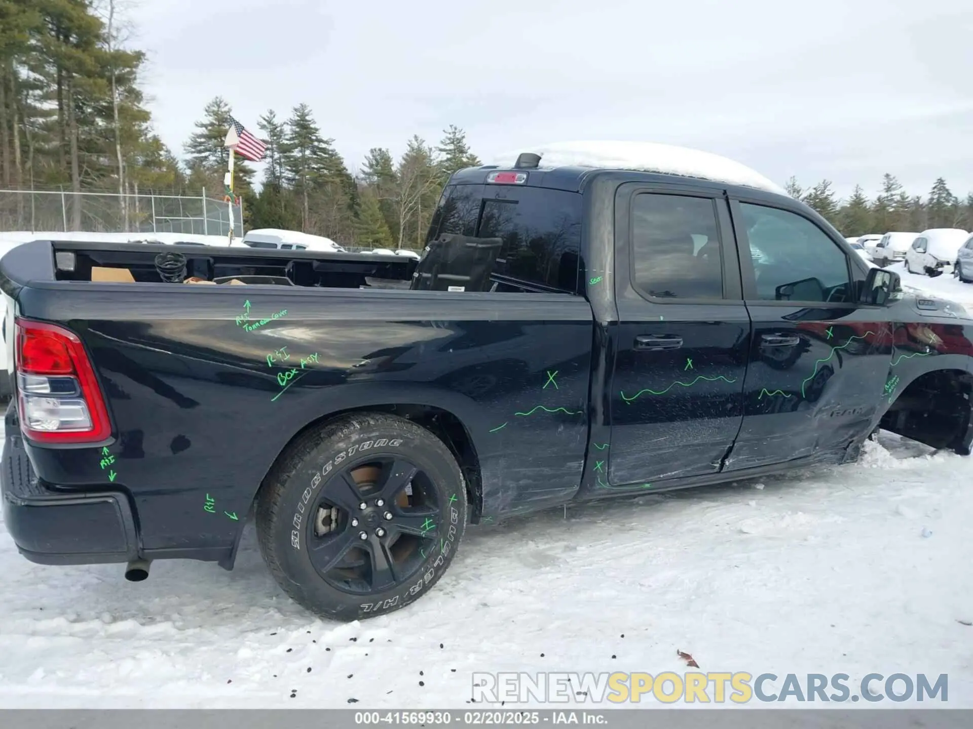 12 Photograph of a damaged car 1C6RRFBG1PN522084 RAM 1500 2023