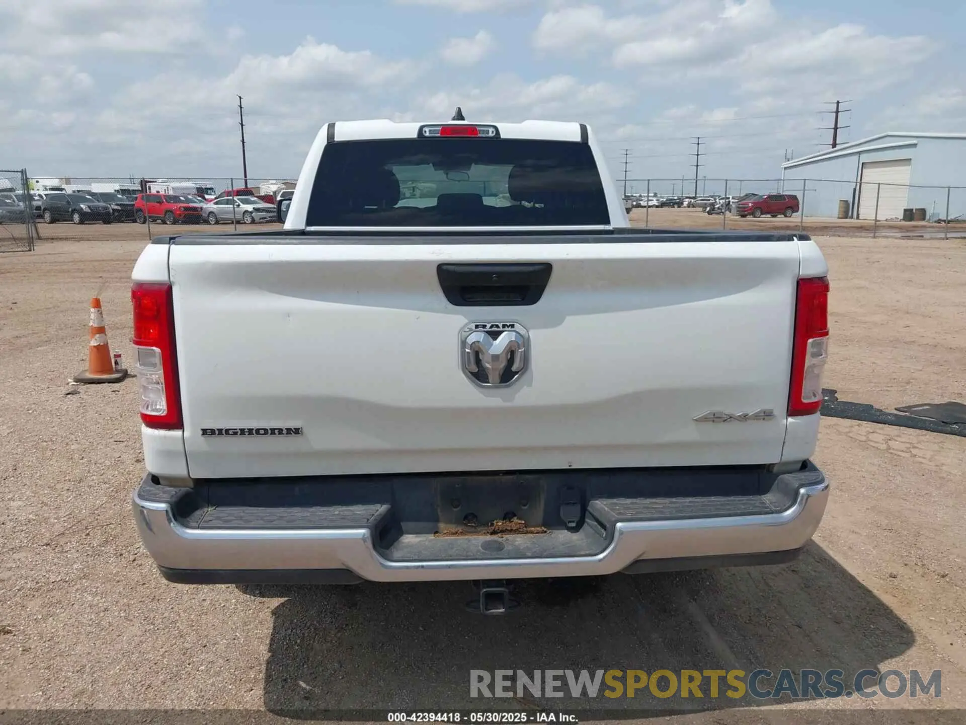 17 Photograph of a damaged car 1C6RRFBG4PN599435 RAM 1500 2023