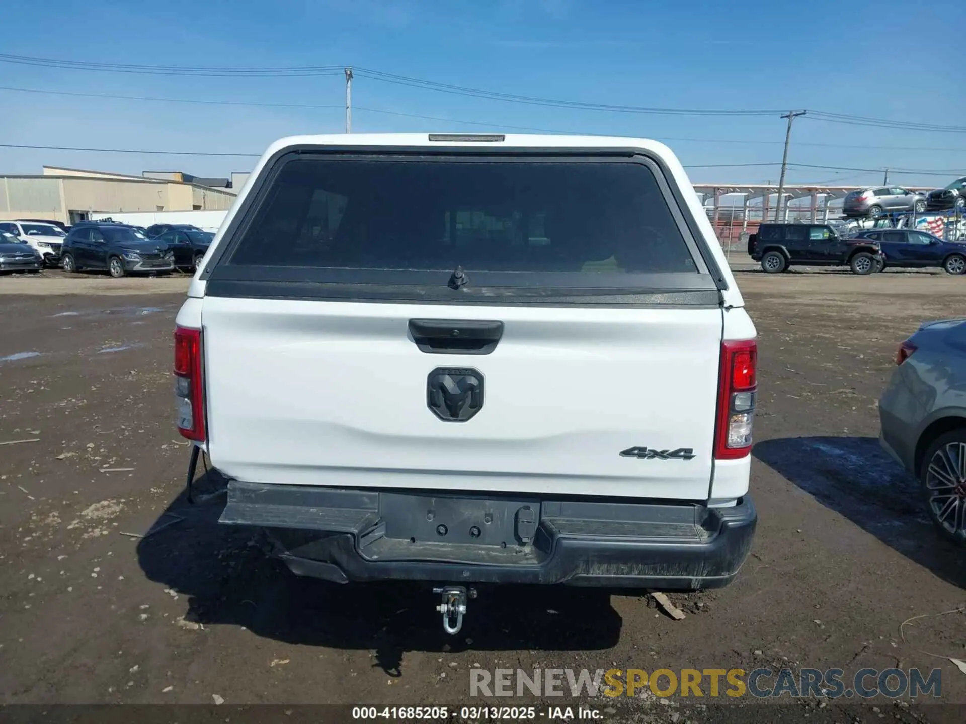 16 Photograph of a damaged car 1C6RRFCG3PN677878 RAM 1500 2023